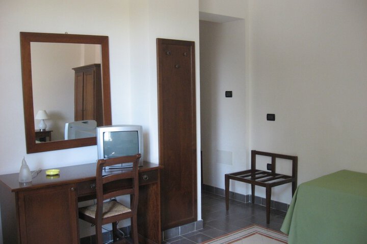 Room 13 of 58