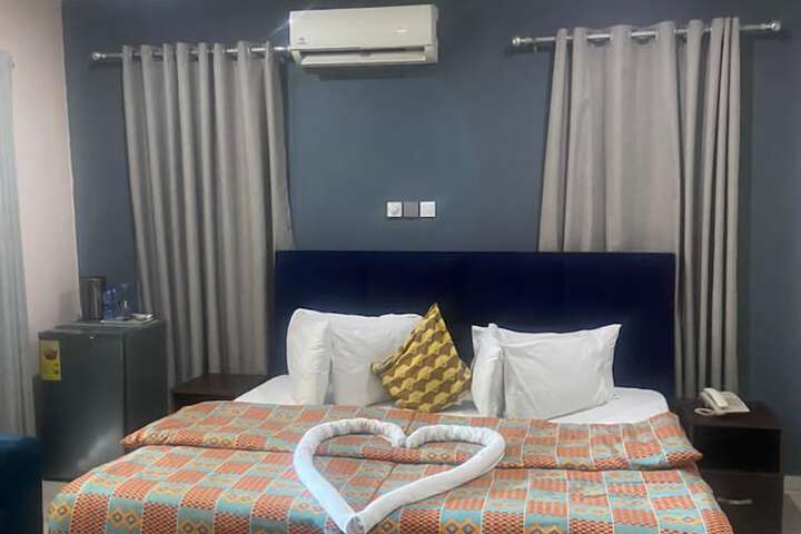 Room 14 of 51