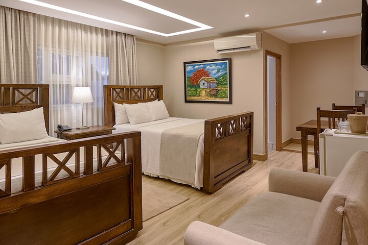 Room 5 of 29