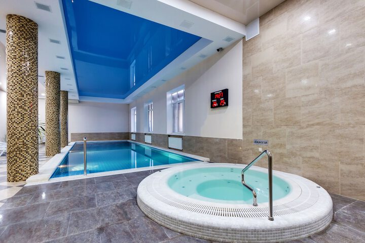 Pool 32 of 49