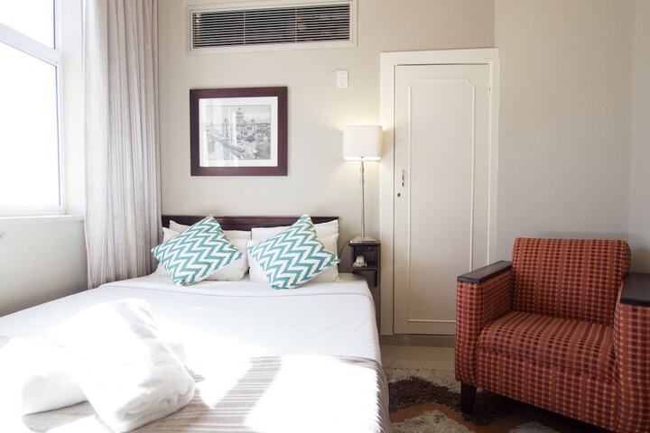 Room 19 of 71
