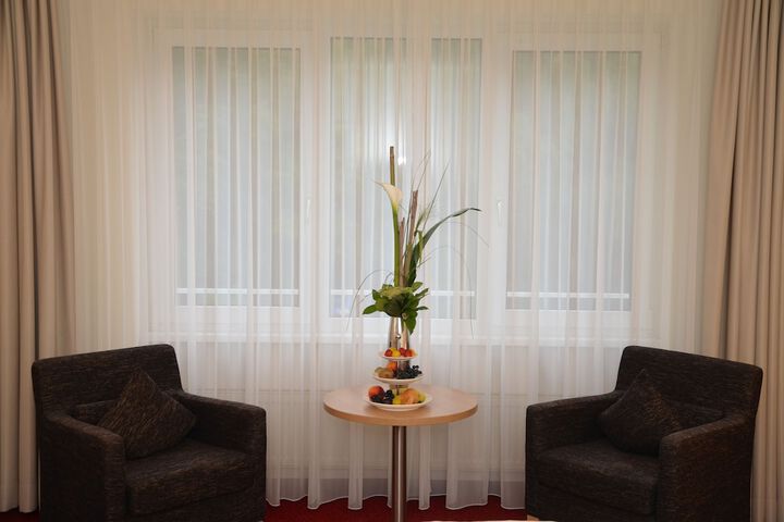 Room 26 of 64