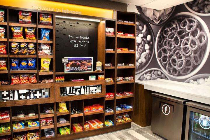 Snack bar