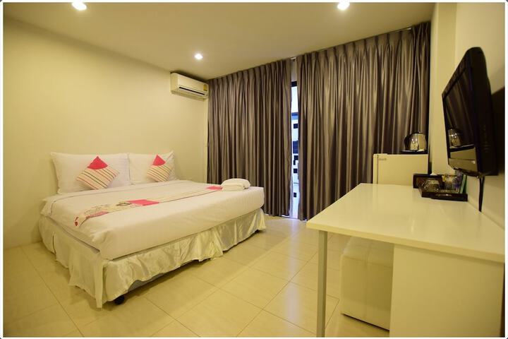 Room 15 of 47