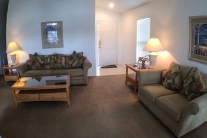 Room 16 of 18