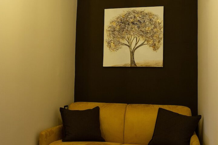 Room 6 of 49