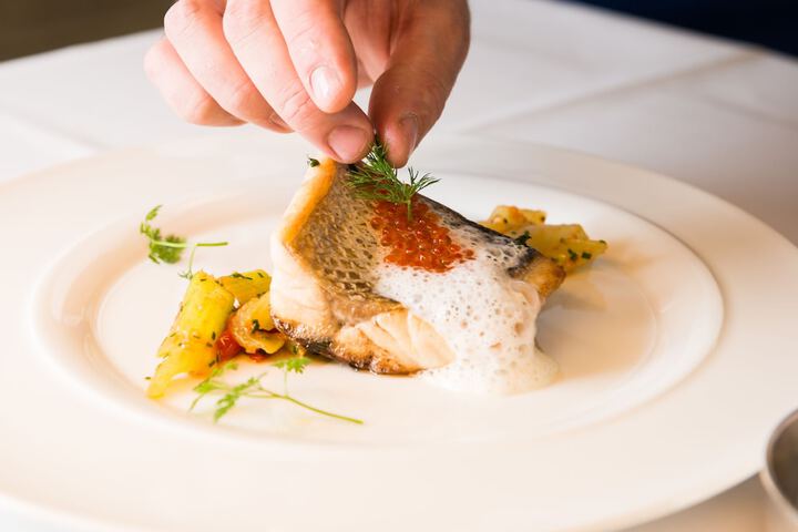 Dining 44 of 61