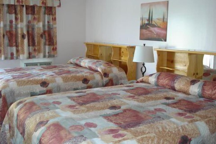Room 3 of 56