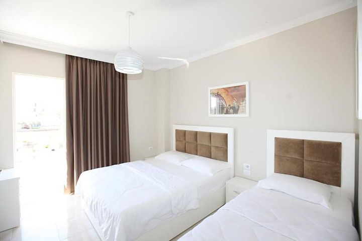 Room 16 of 46
