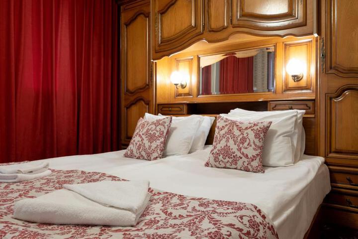 Image of Real Hotel