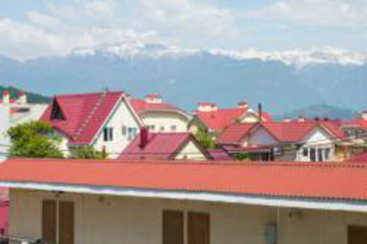 Ev Roshel Hotel