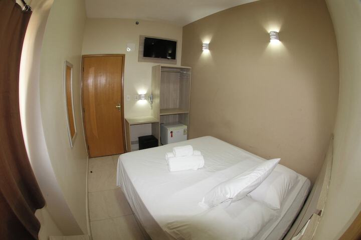 Room 31 of 77