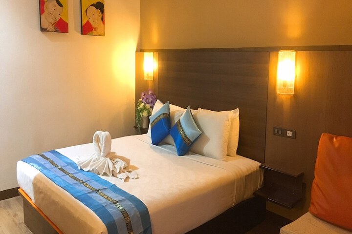 Room 3 of 59
