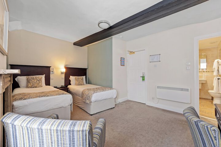 Room 10 of 23