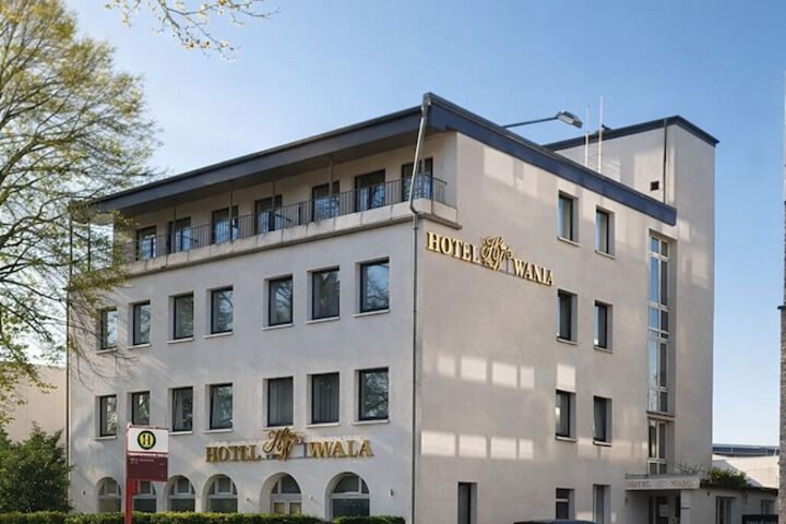 Hotel 16 of 16