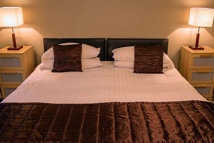 Room 5 of 29
