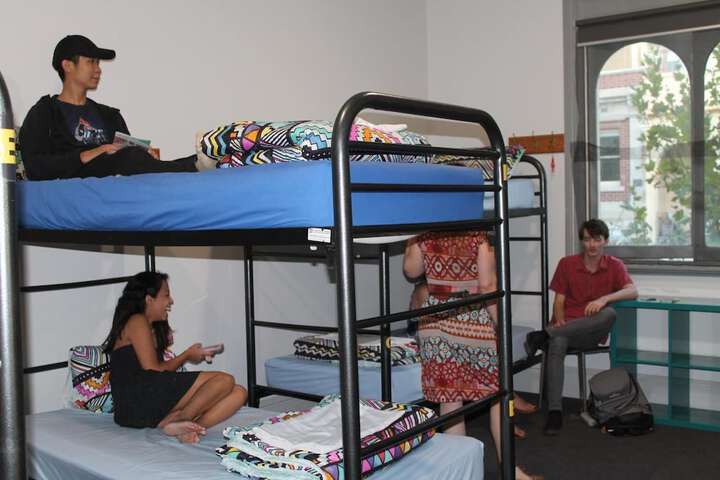 Room 18 of 39