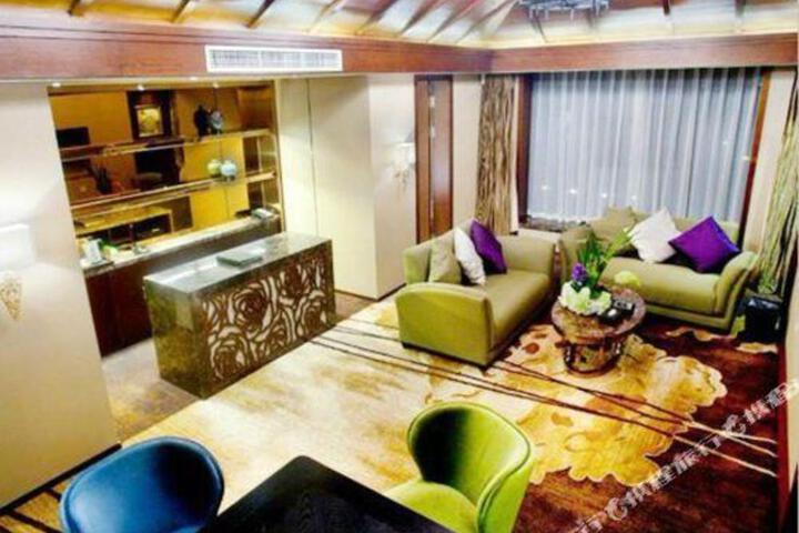 Projoy Hotel