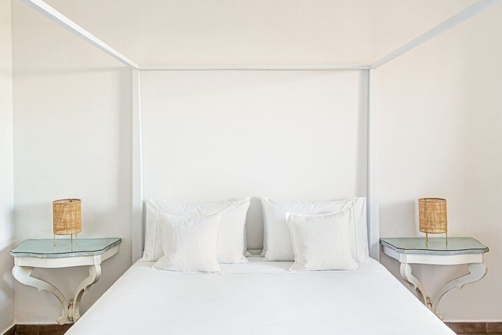 Room 47 of 167