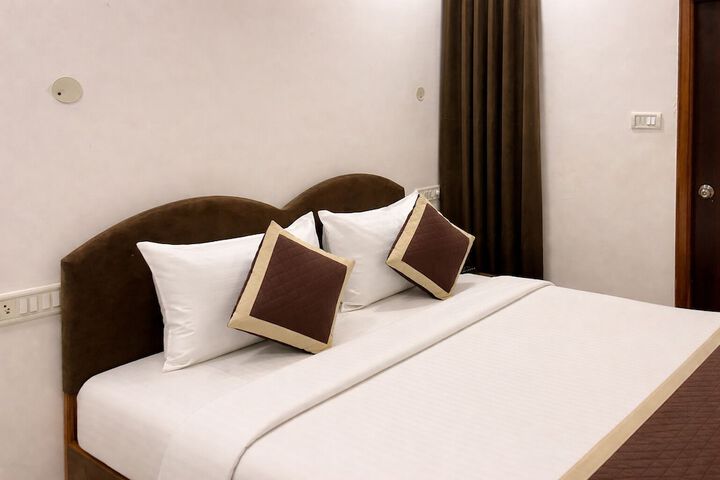 Room 21 of 30