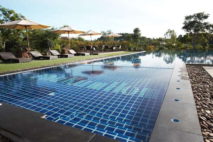Pool 58 of 119