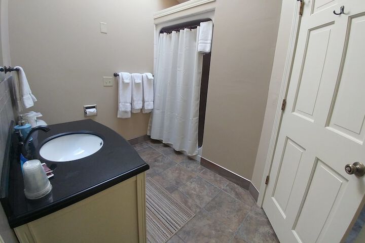Room 40 of 128