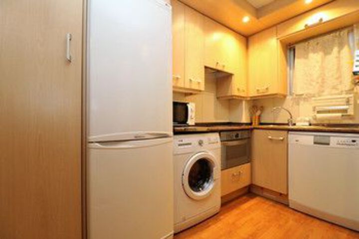 Room 15 of 23