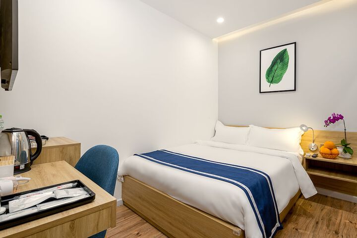 Room 14 of 26