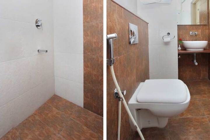Bathroom Interior Photo