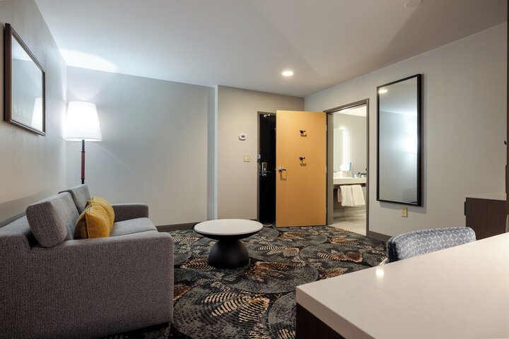 Room 30 of 56