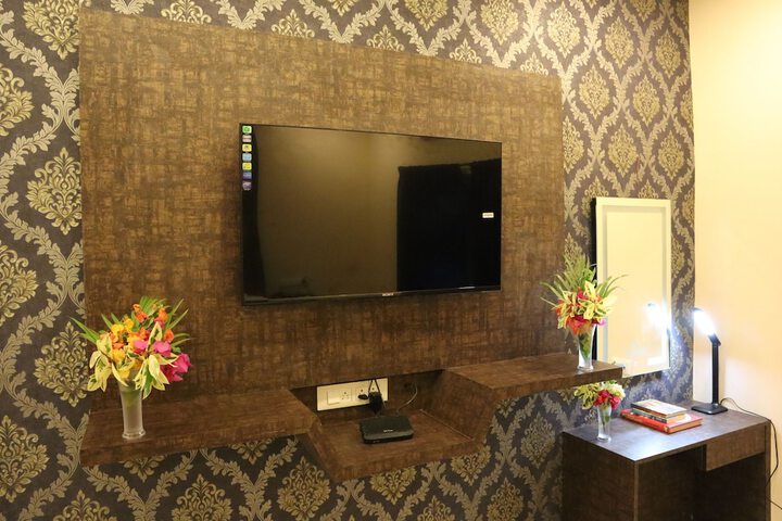Room 4 of 54