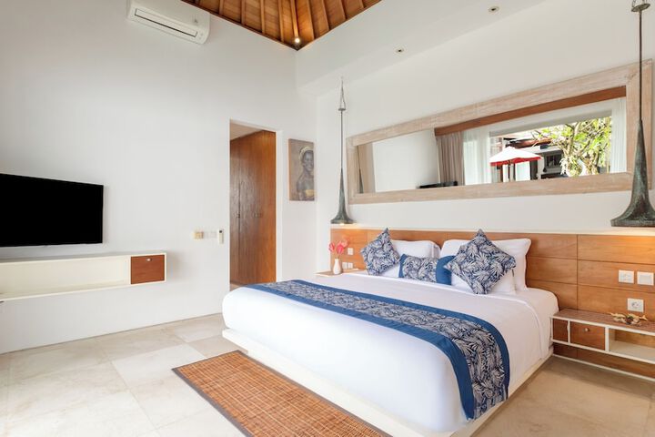 Room 4 of 41
