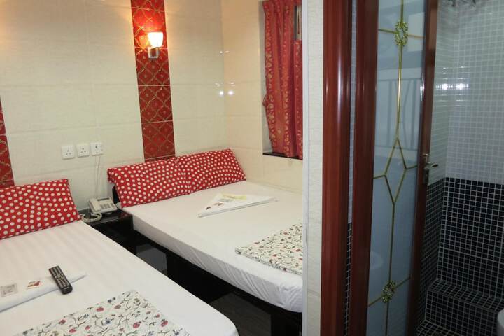 Room 36 of 58