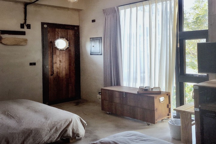 Room 12 of 41