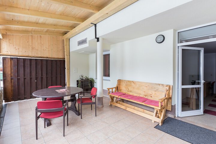 Terrace/Patio 70 of 125