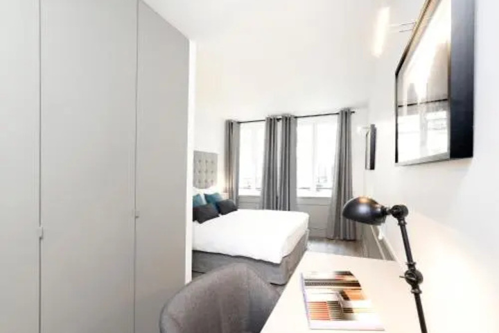 Room 5 of 24