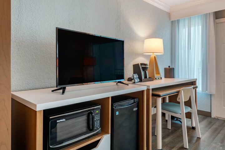Room 15 of 67
