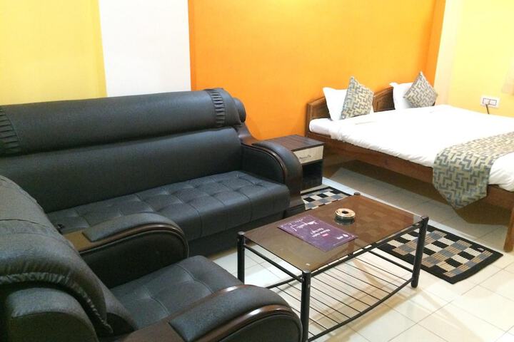 Room 18 of 29