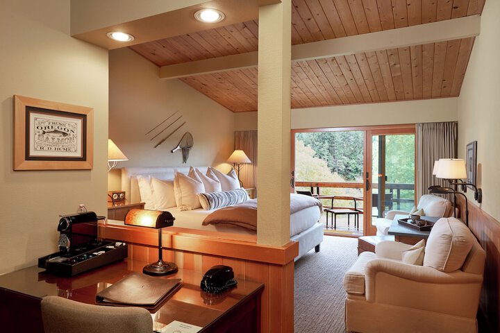 Room 3 of 18