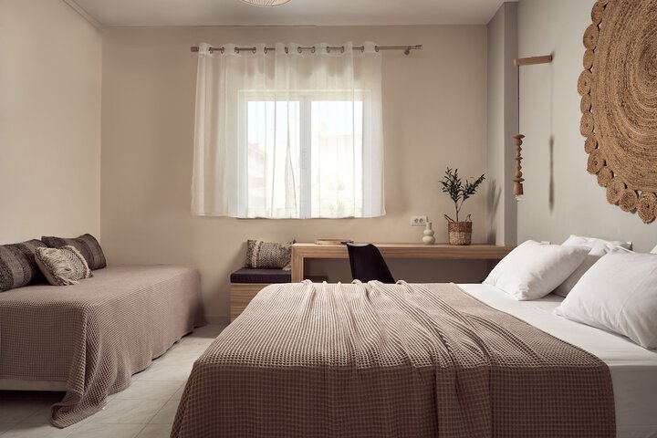 Room 12 of 23