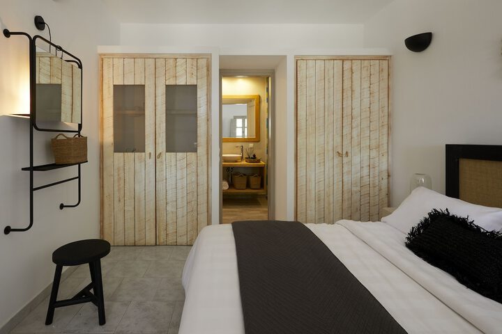 Room 20 of 200