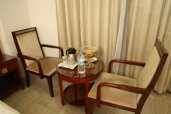 Room 22 of 39