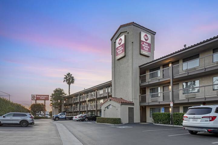 Hotel 41 of 44