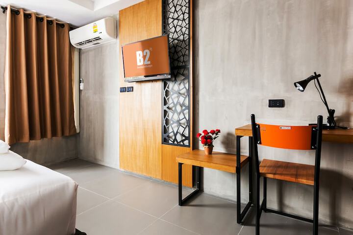 Room 19 of 32
