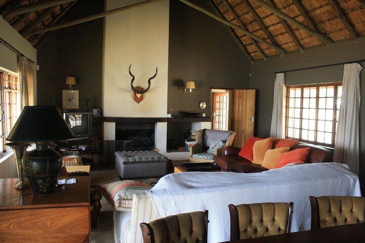Room 6 of 19