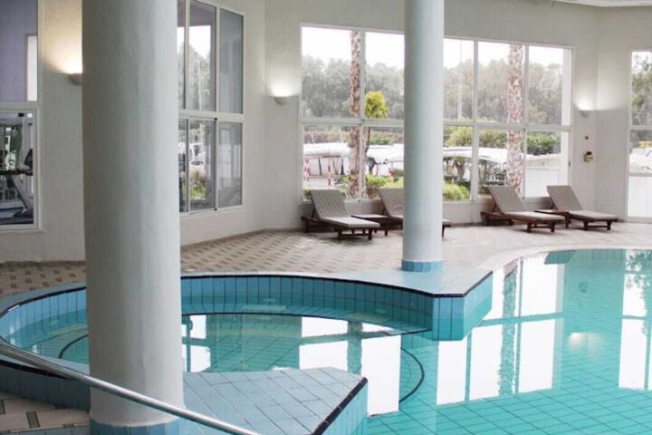 Hotel with Pool