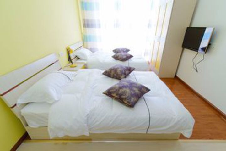 Room 18 of 36