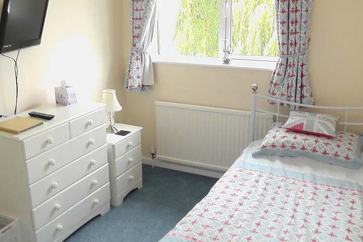 Room 10 of 10