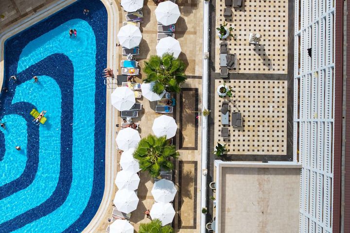 Pool 192 of 525