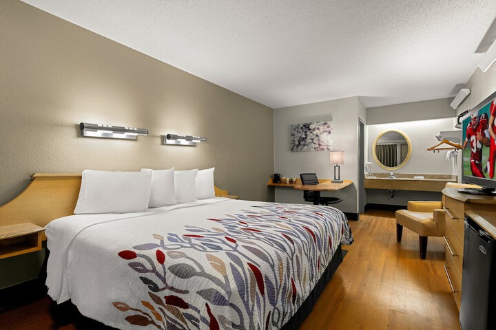 Standard | King Bed (23 of 26)